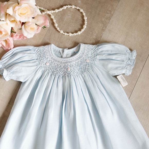 Smocked 100% Cotton LINEN Dress Blue Boutique Baby 6 Month Spring PERFECT - Picture 2 of 7